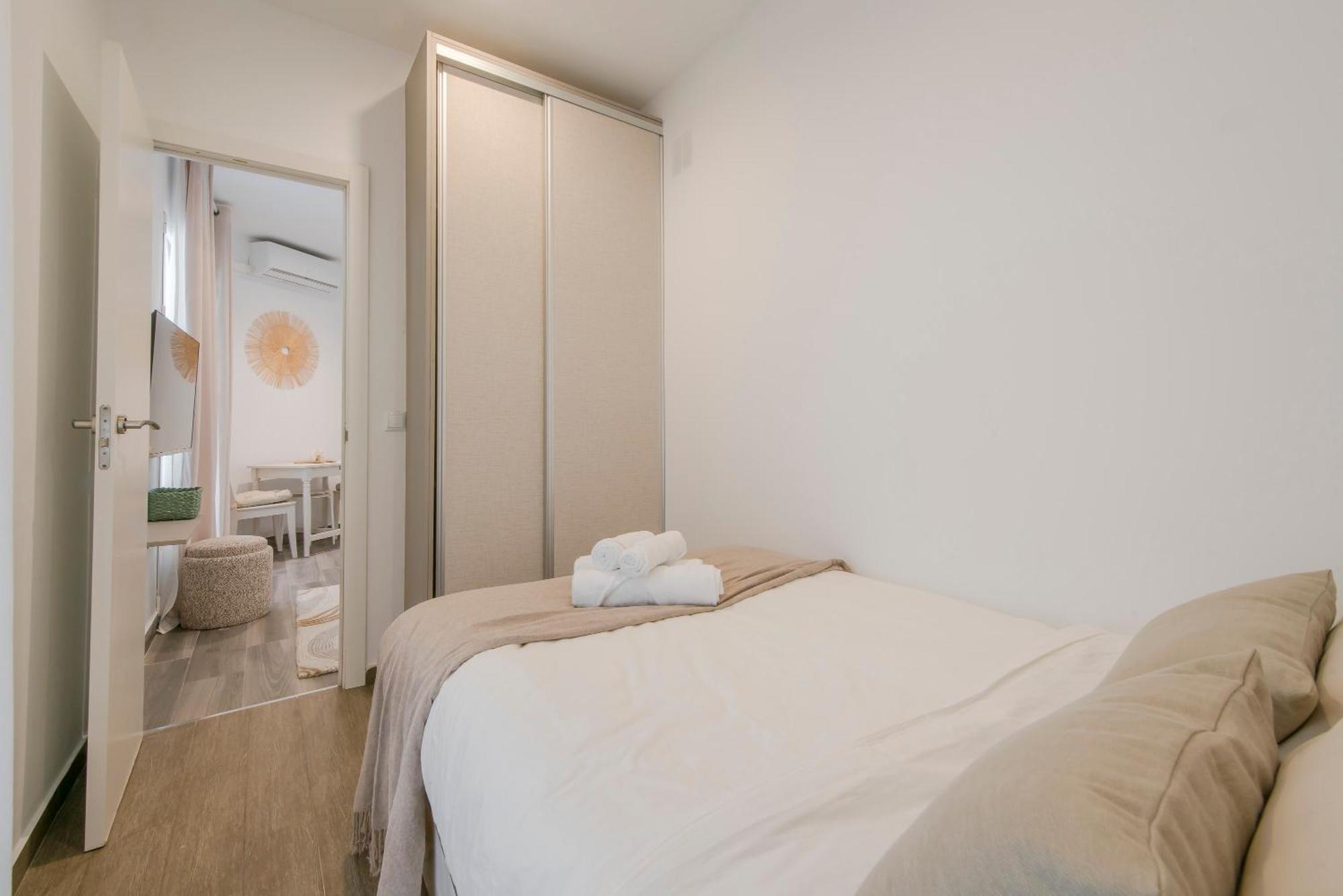 Cute & Cozy In Retiro * Madrid