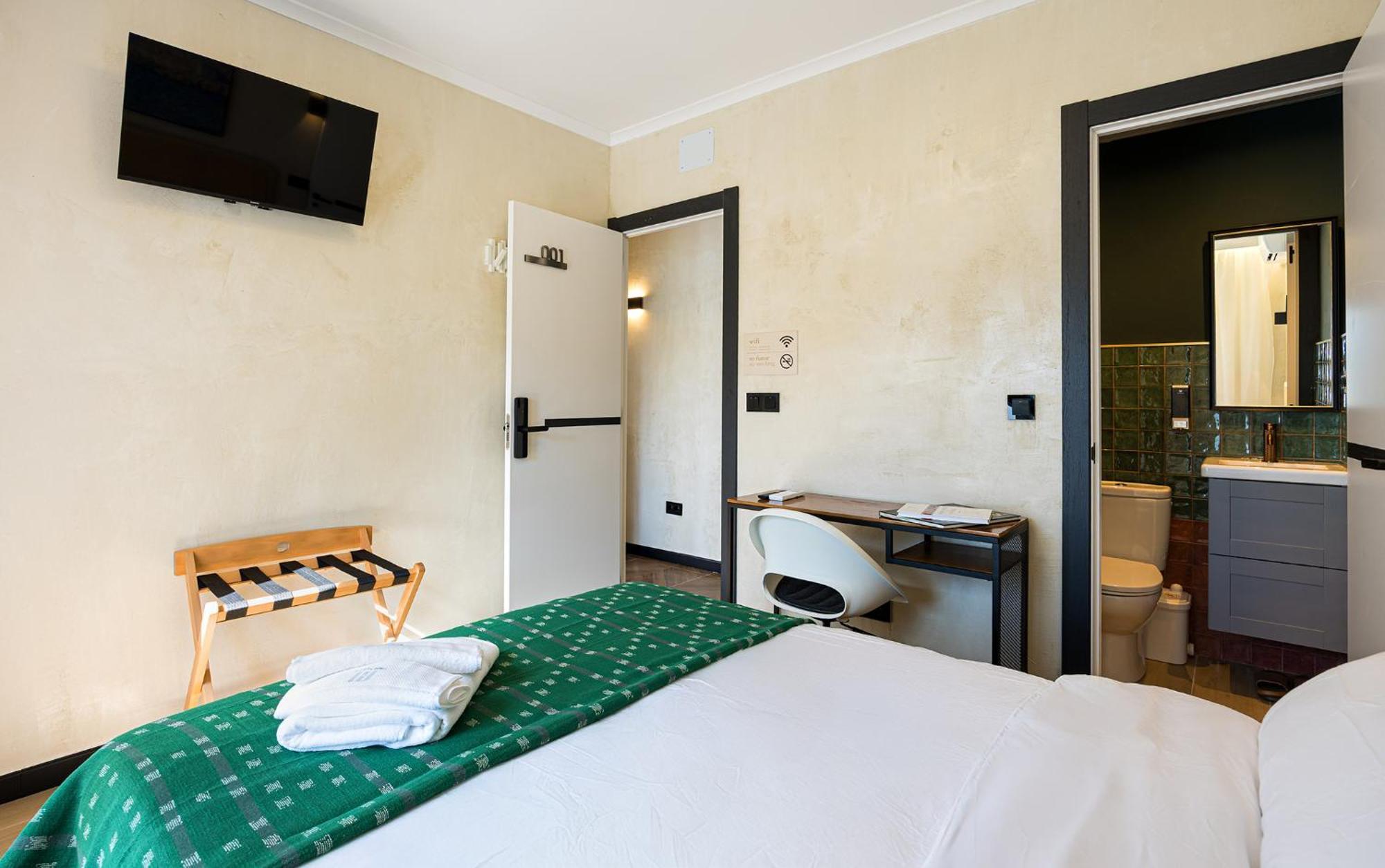 The Raimundo Aparthotel *