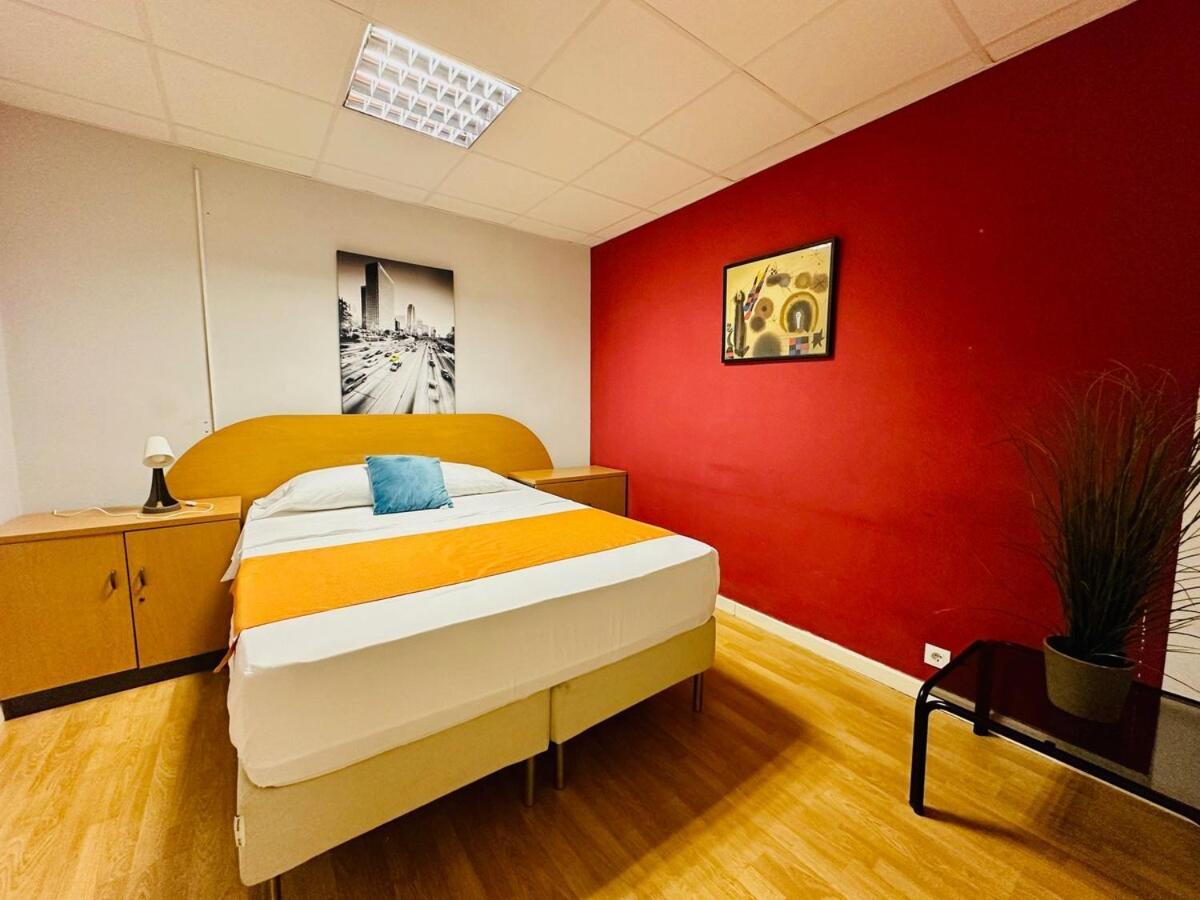 Apartment Punta Me In The Location Of Downtown Madrid