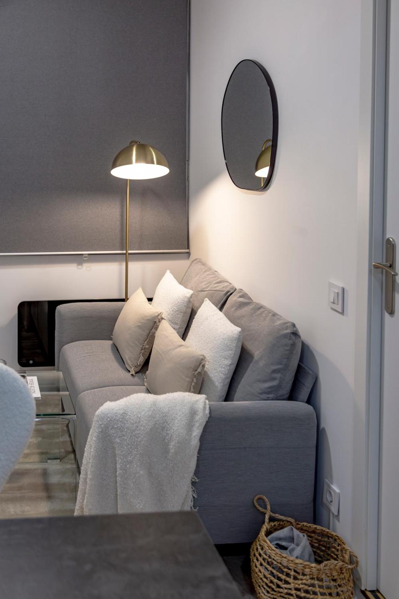 Apartment Cozy In The Center Of *