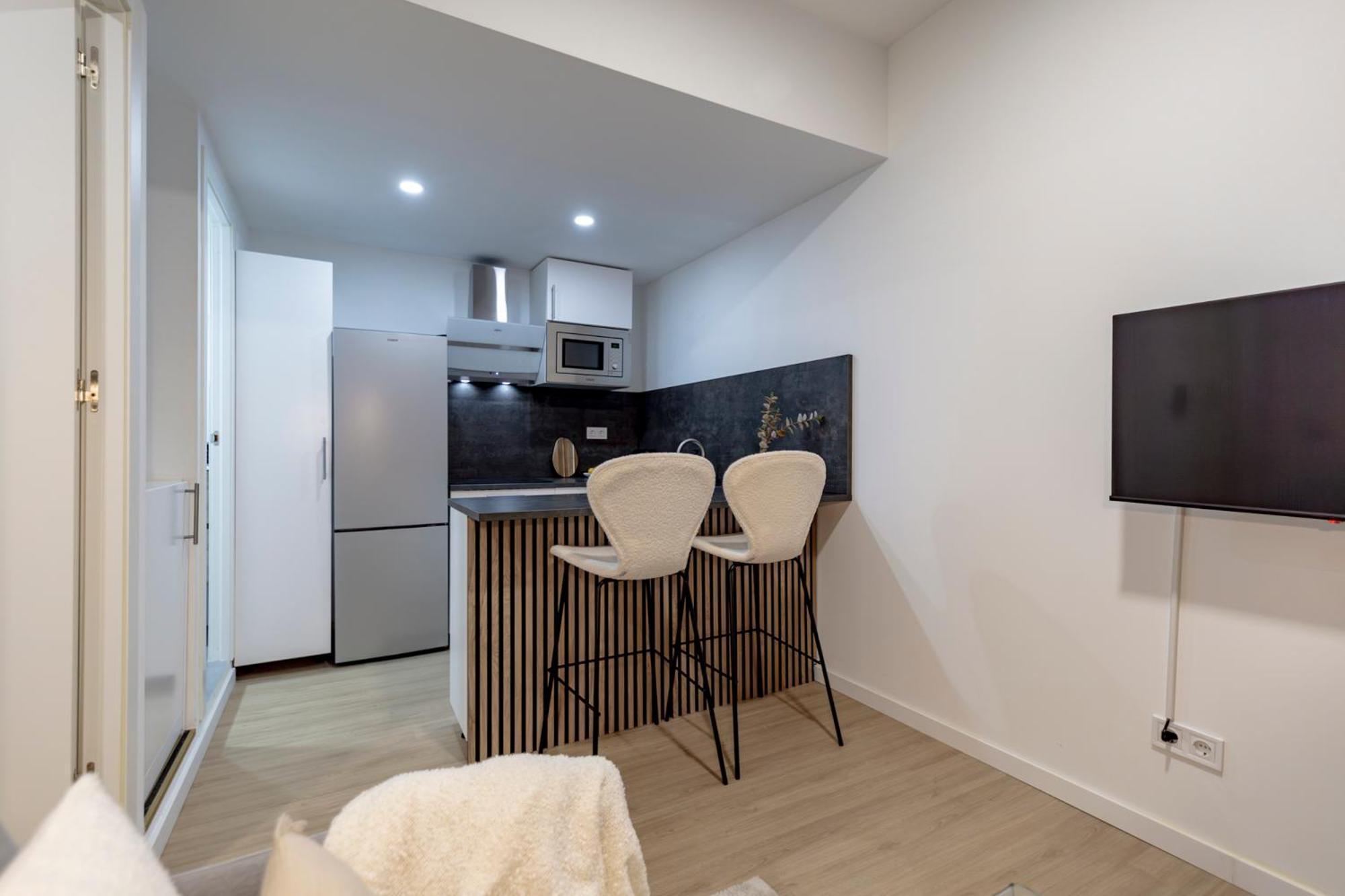 Cozy In The Center Of Apartment