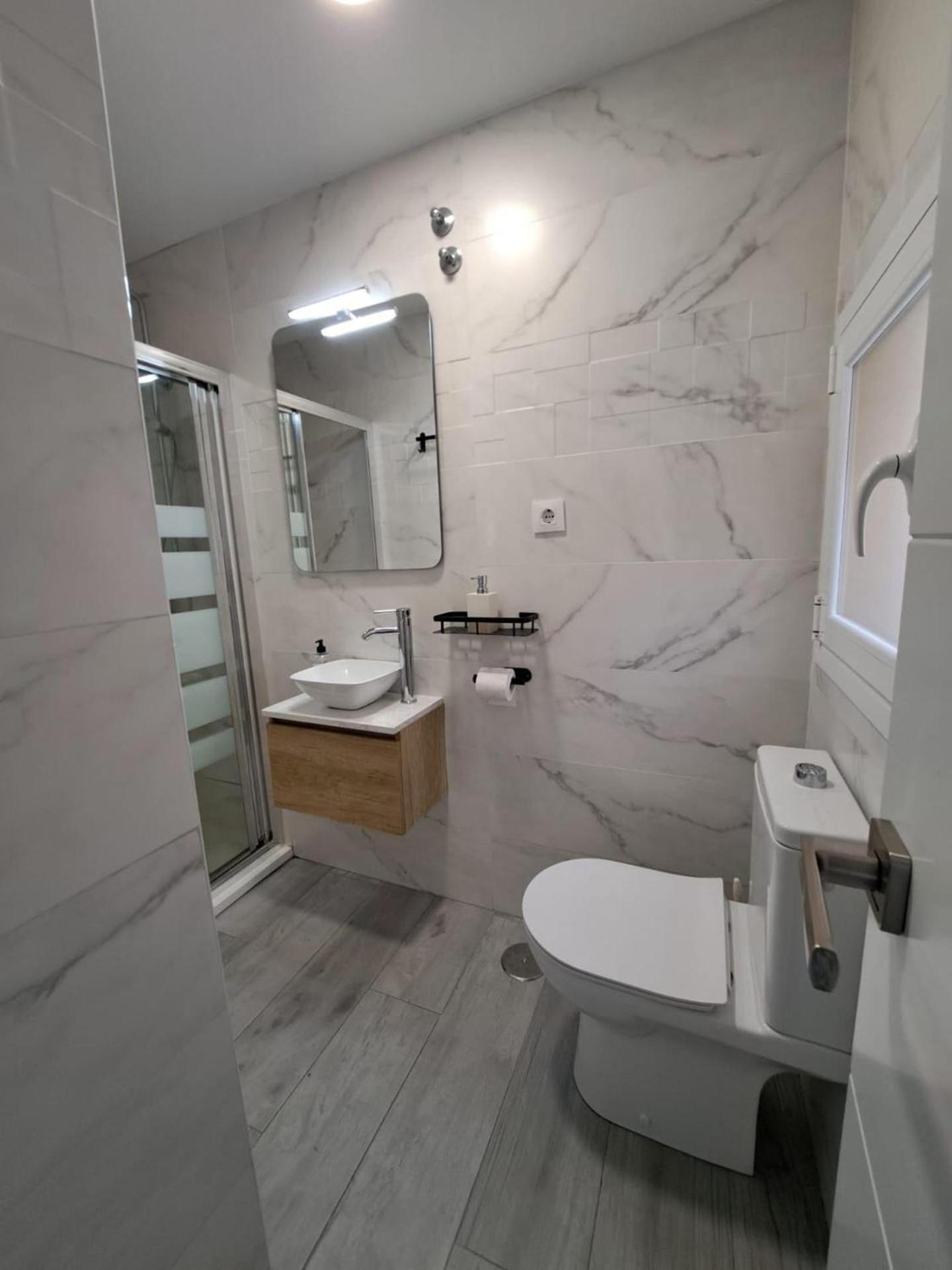 10guests-3mintometro Apartment Madrid