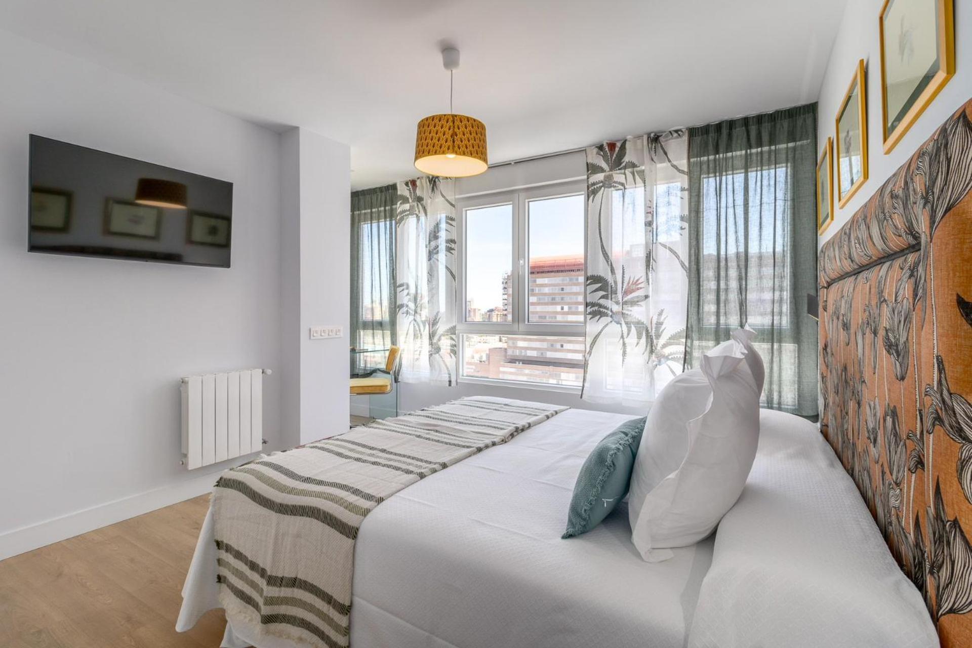 Apartment Cercano 4 Torres Chamartin Ii *