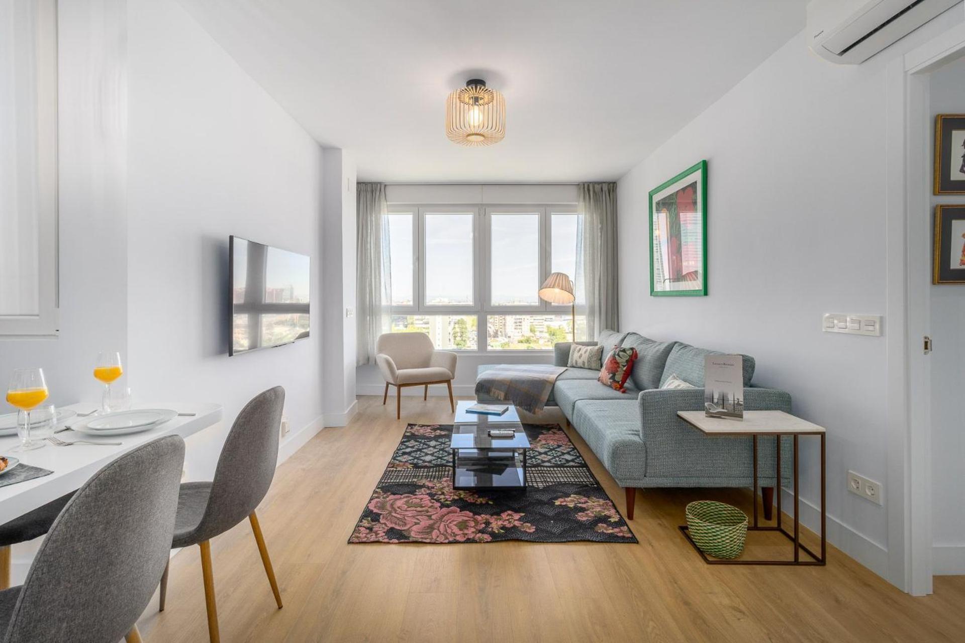 Cercano 4 Torres Chamartin Ii Apartment