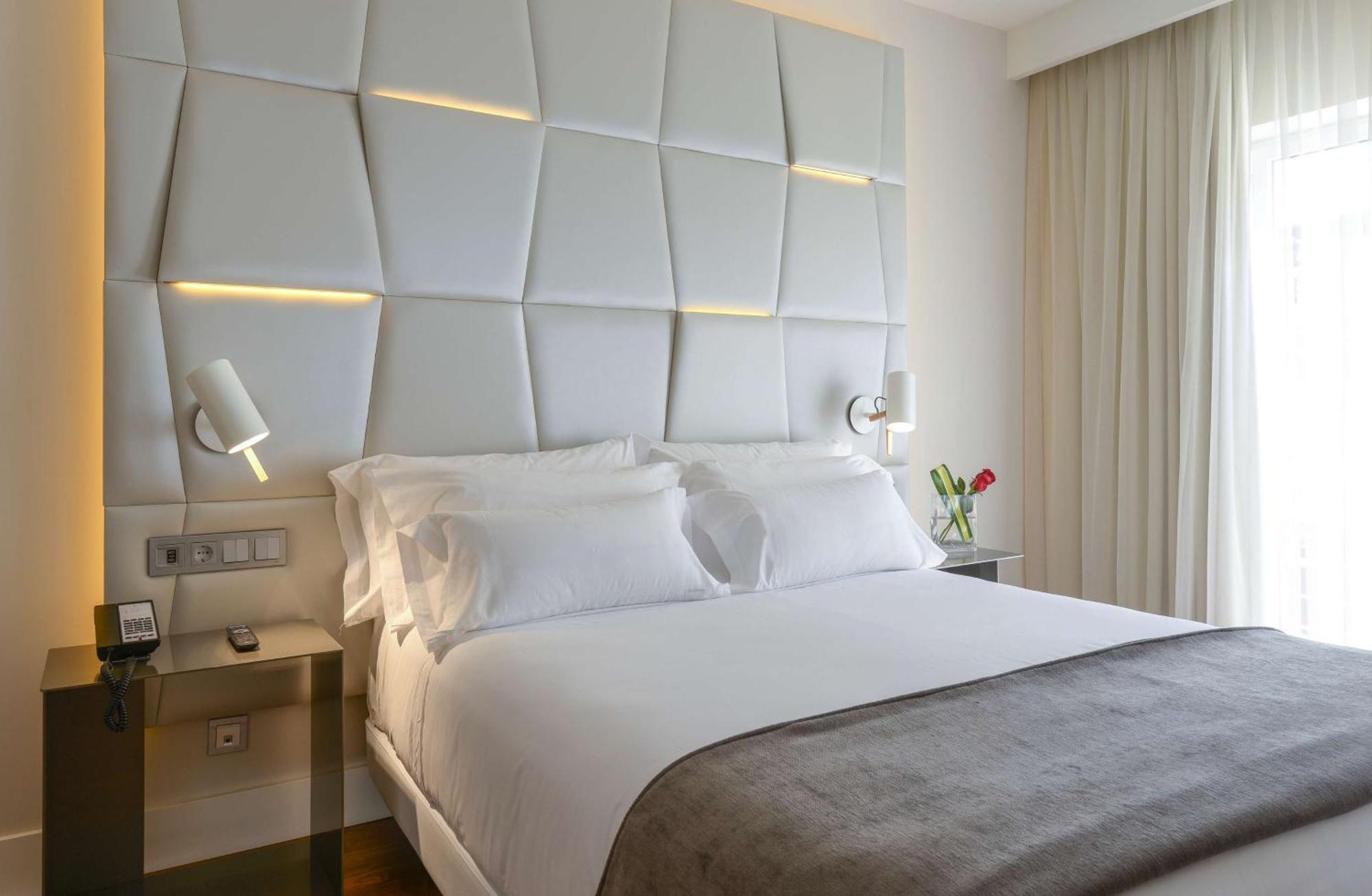 Hotel Nh Collection Colon 4*