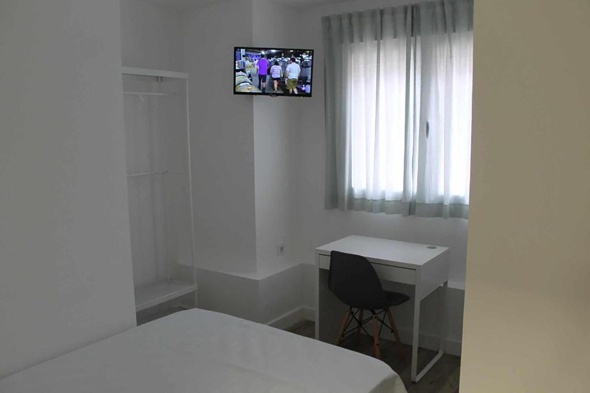 Guest house Royal Begona Madrid
