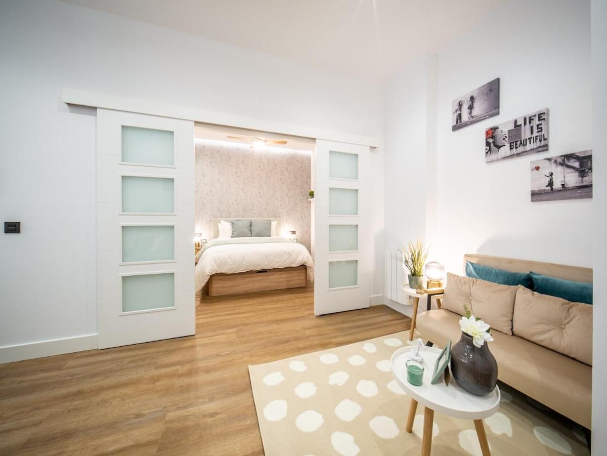 The Glass Cube Apartment