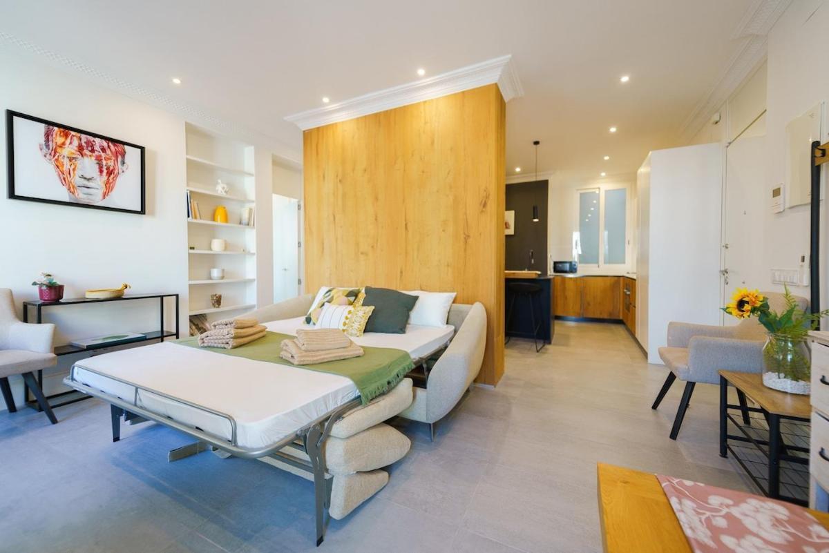 Exclusive Temporary Flat With Balconies Temporal Afi332d Apartment Madrid