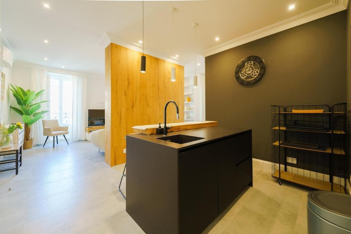 Exclusive Temporary Flat With Balconies Temporal Afi332d Apartment Madrid