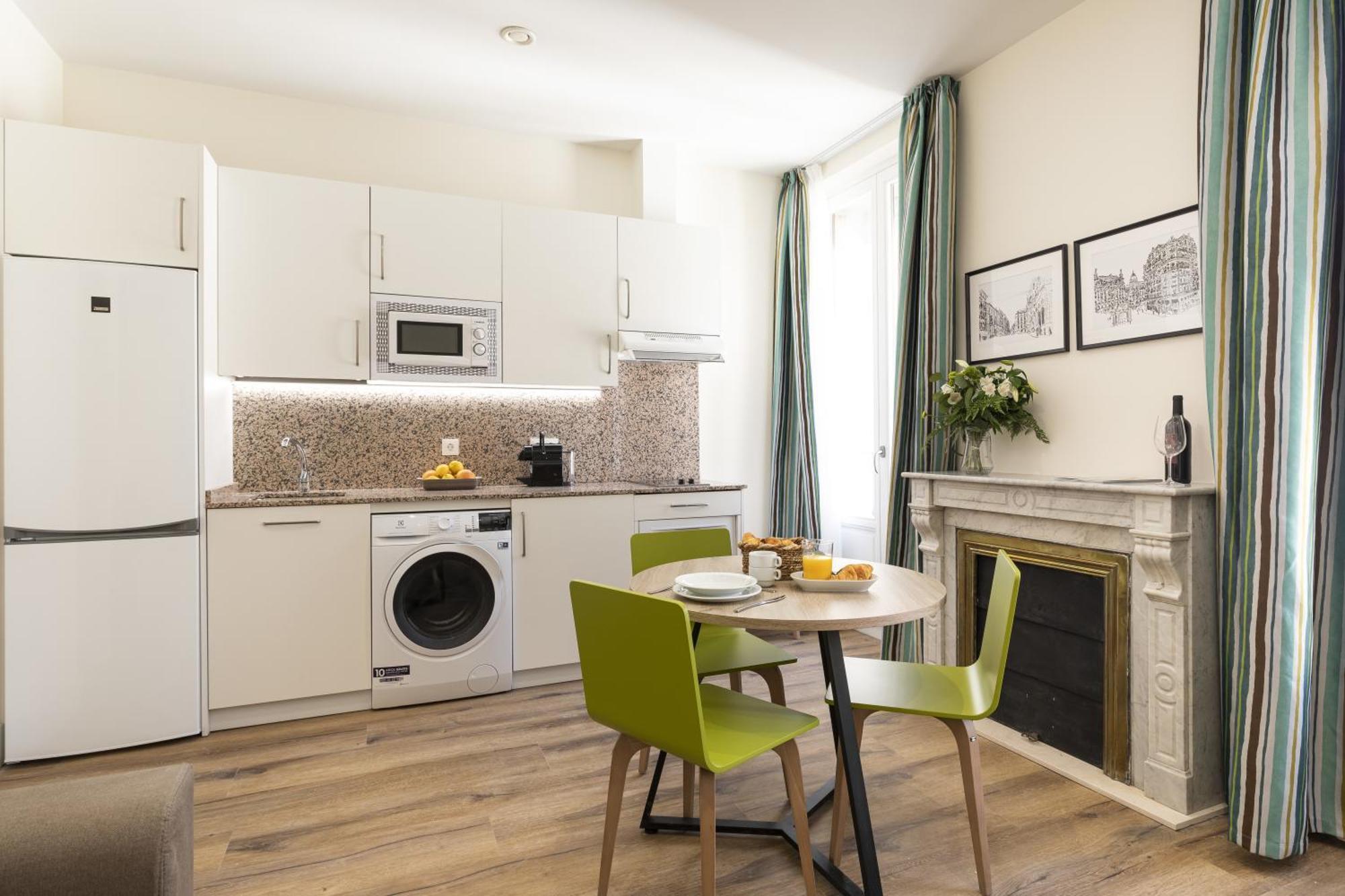 Blume Conde Aranda Apartment *