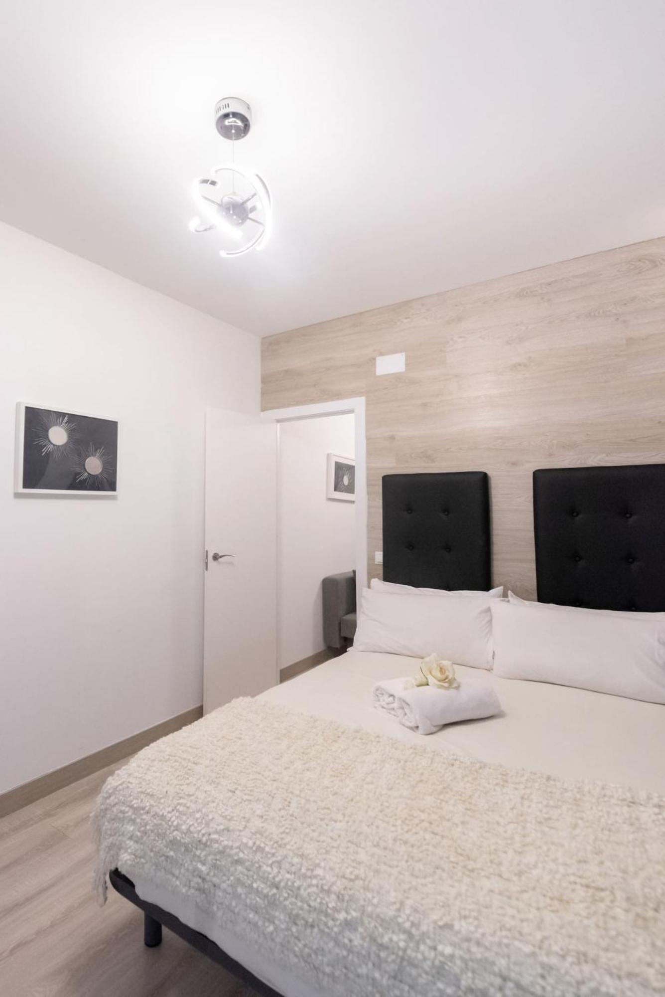 Larga Noviciado Centro Apartment