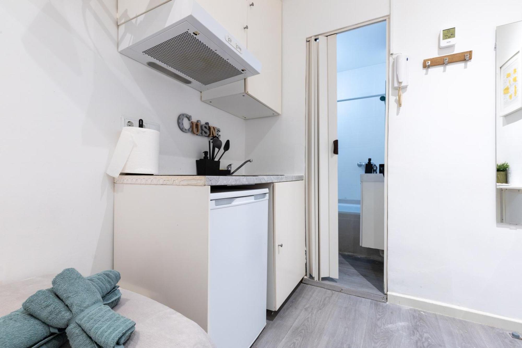 Lejlighed Petit Estudio En , Centro, 2 Pax, Wi-fi & Tv Madrid