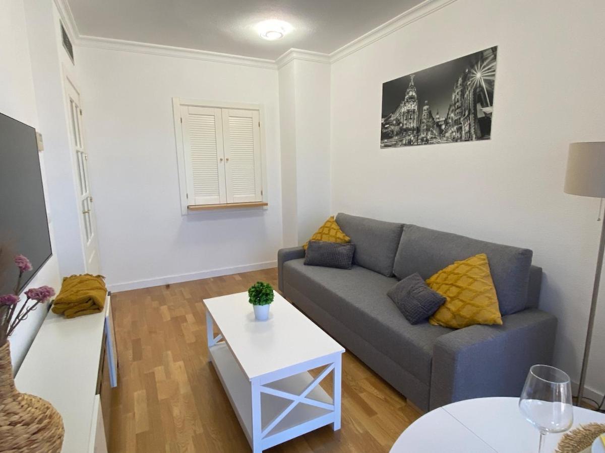 Aeropuerto Ifema 1 Apartment Madrid