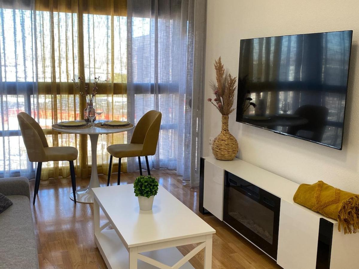 Apartment Aeropuerto Ifema 1 *