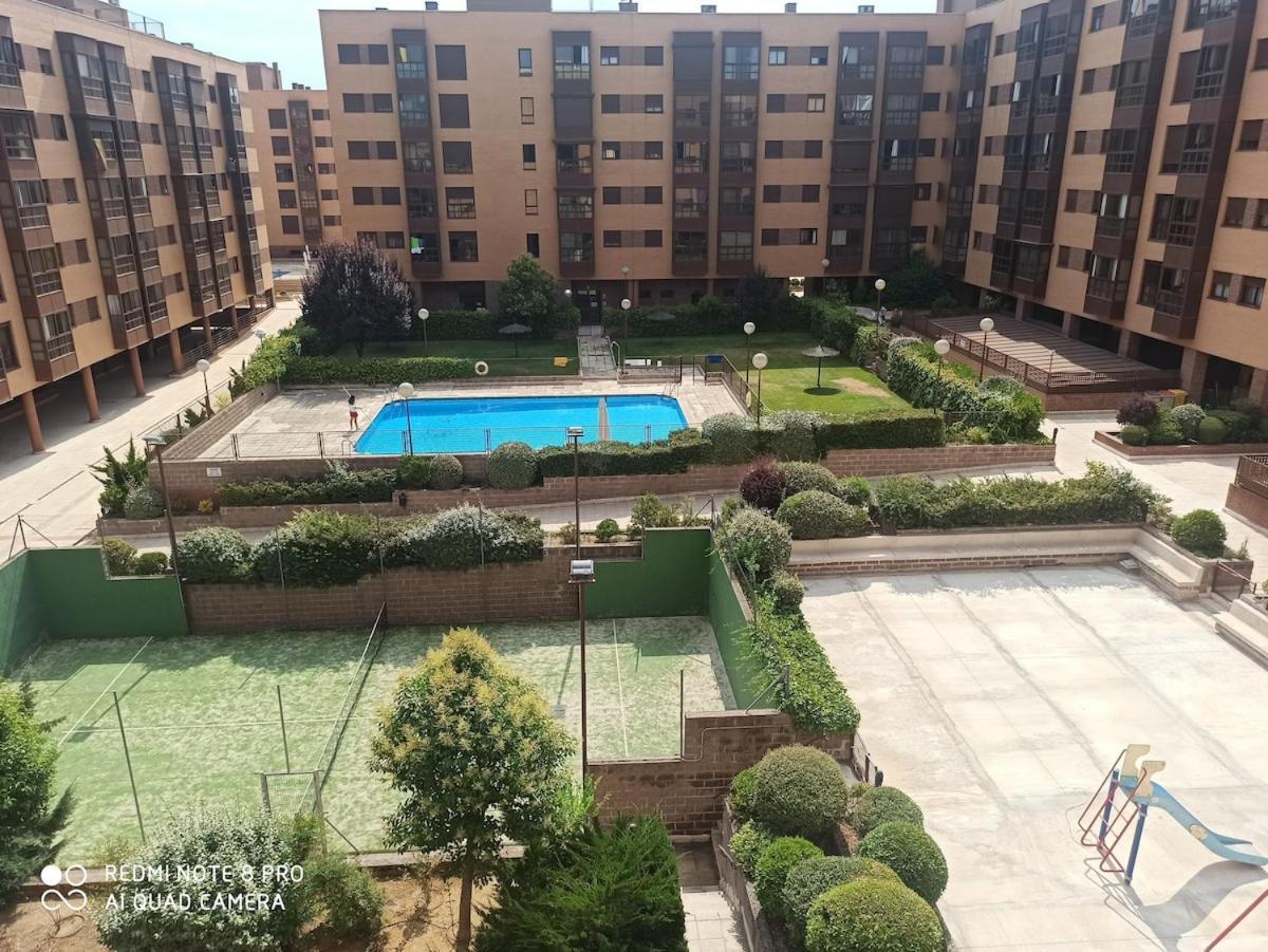 Apartment Aeropuerto Ifema 1 Madrid