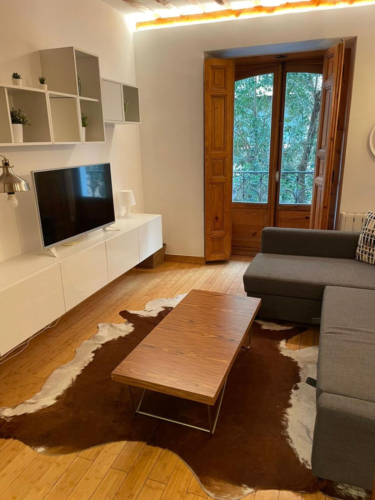 Exyca Homes Malasana Apartment *