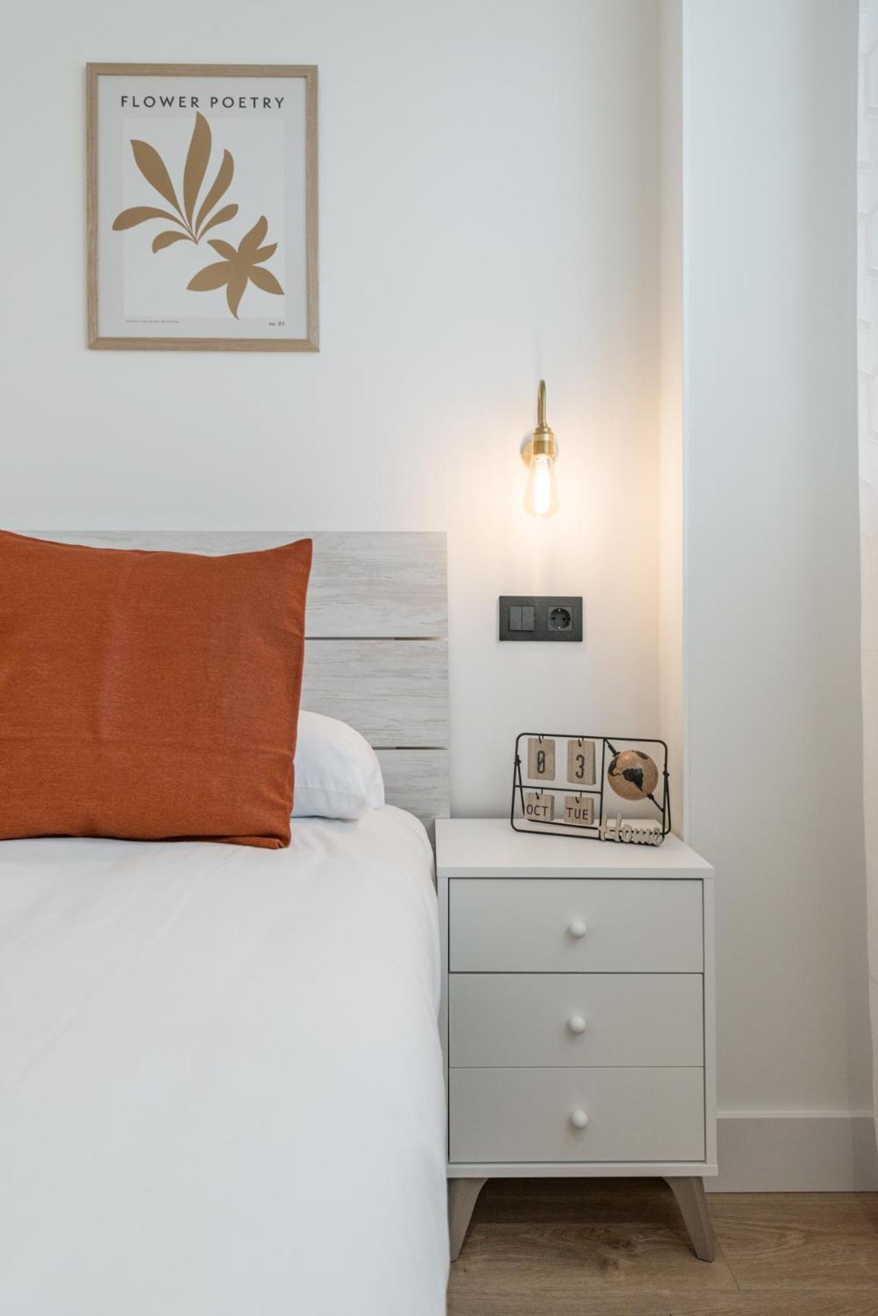 Acogedor En Azca Qa Apartment