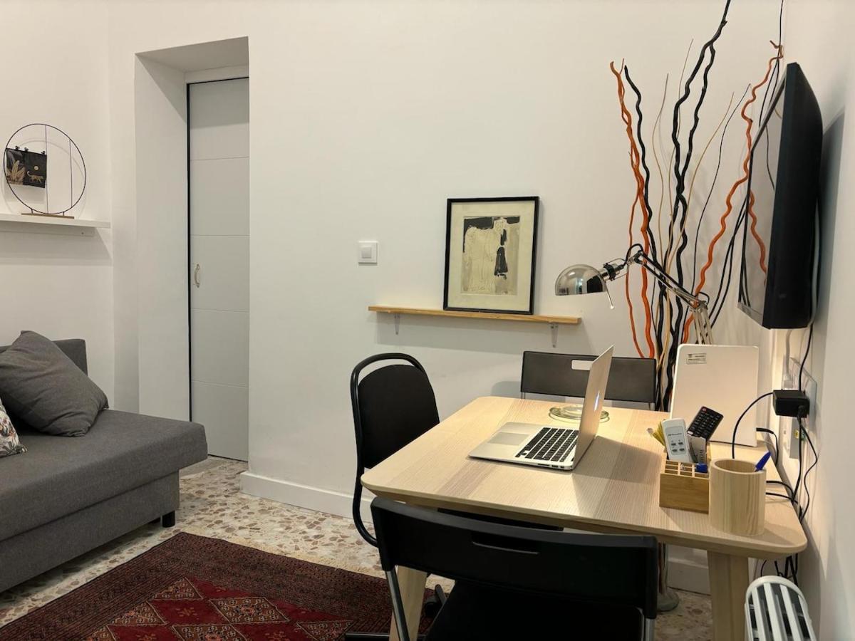 Apartment Boulevard Gorbea Madrid