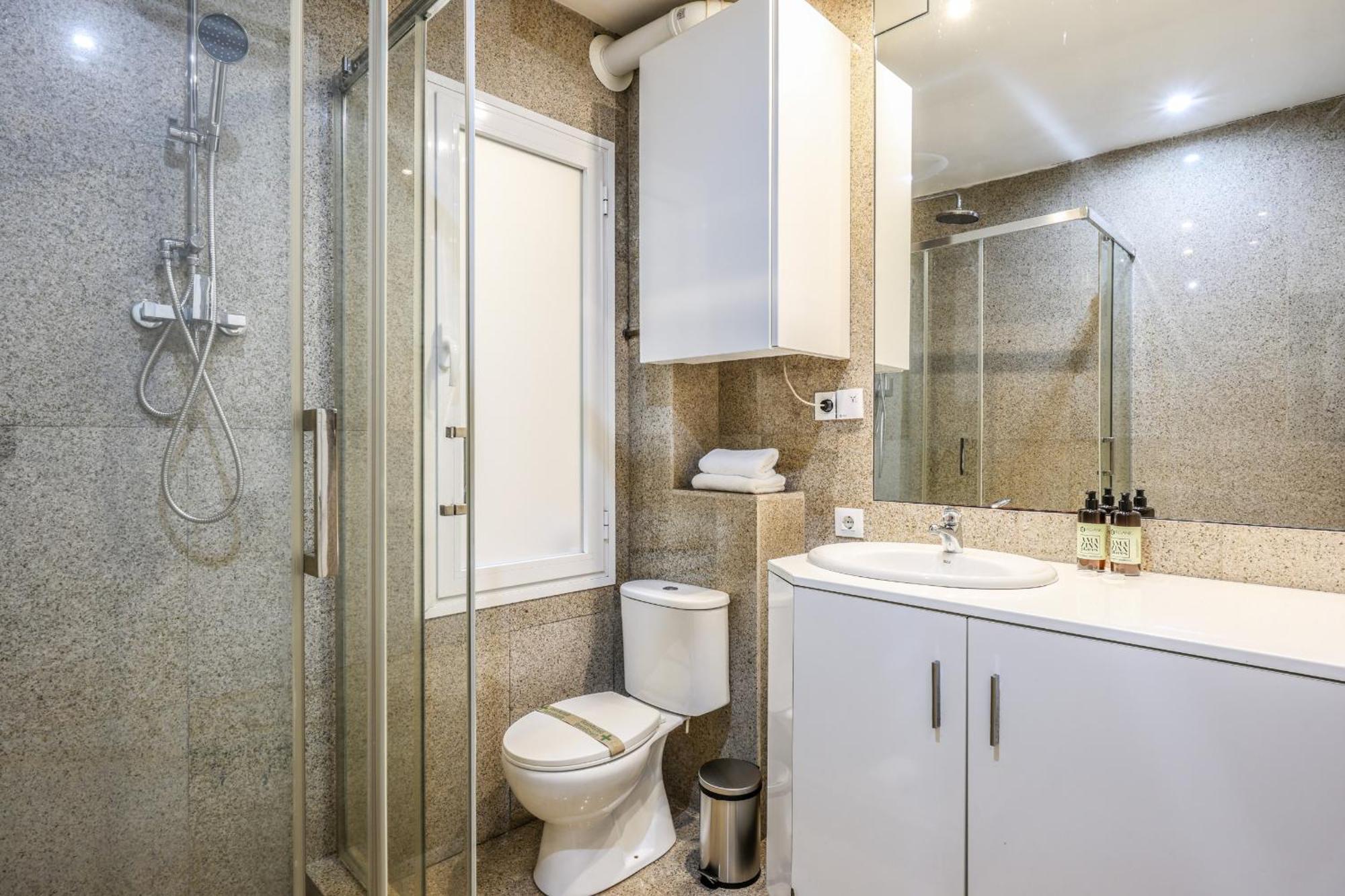 Apartamento Embajadores Ii *