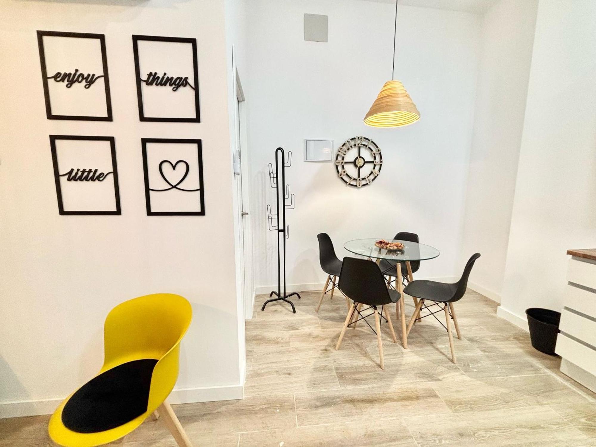 Apartamento Amch Renfe Asamblea De 02 Madri