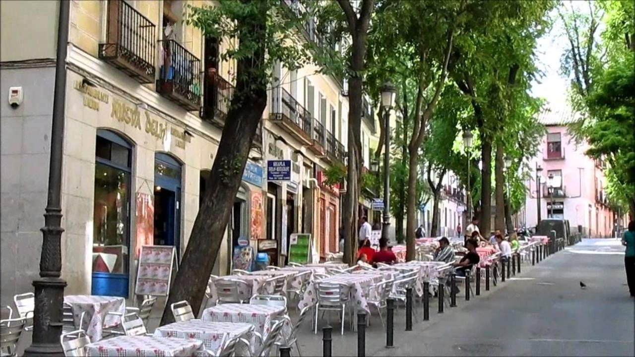 Homestay Comoda Doble Cerca De Lugares Emblematicos De Madrid