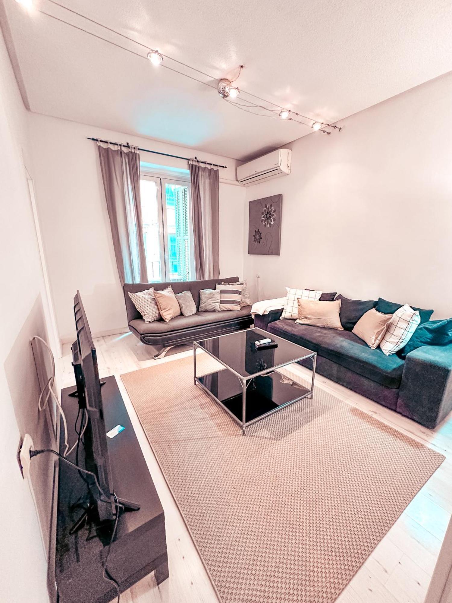 Piso Preciados - Gran Via Apartment *