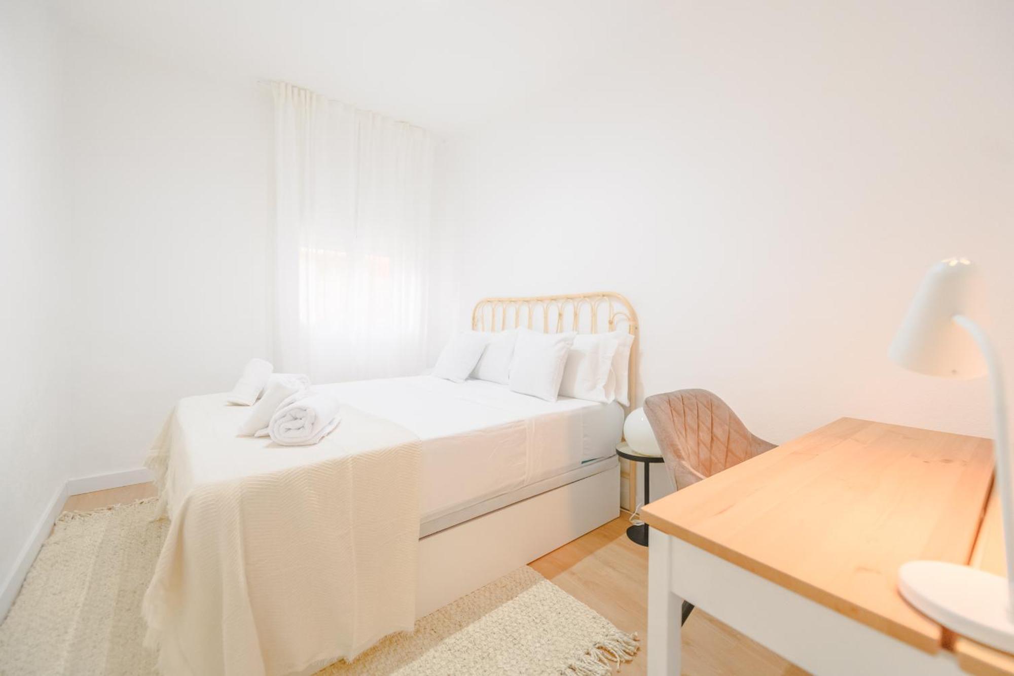 Apartment For Bonito Y Coqueto Temporal En Vallecas Cau231d Madrid