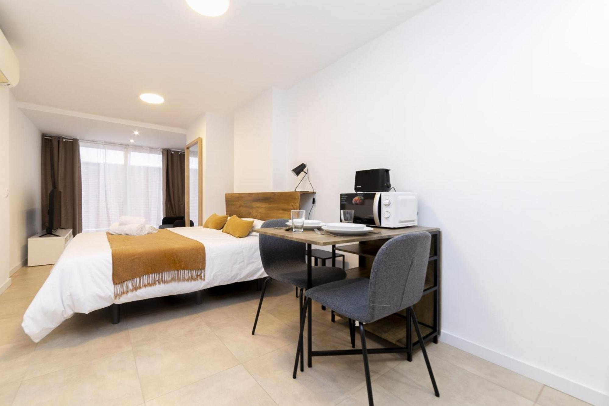Luxury Vii - Ferga