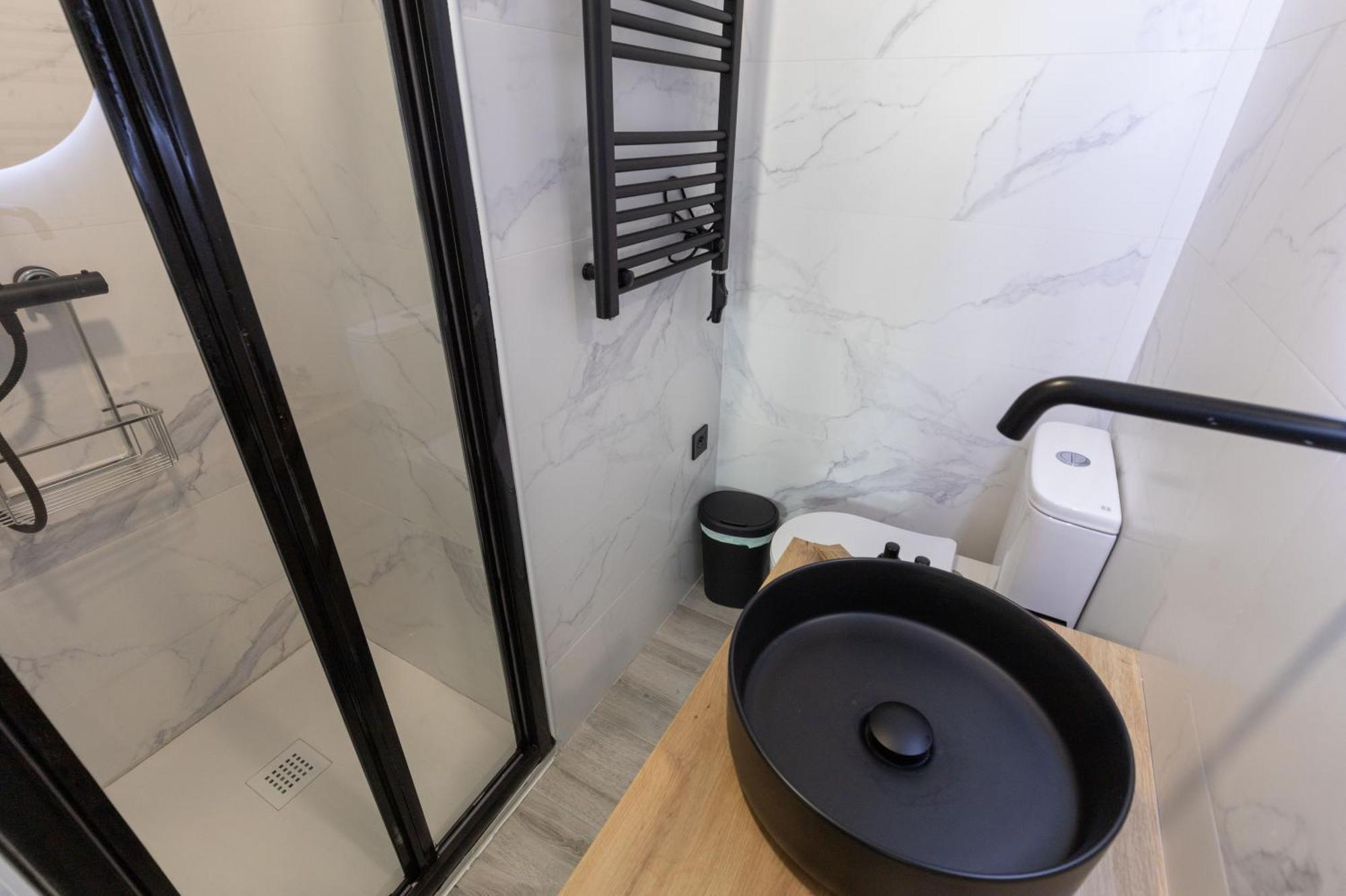 Dobo Homes - Pe230 Apartment Madrid