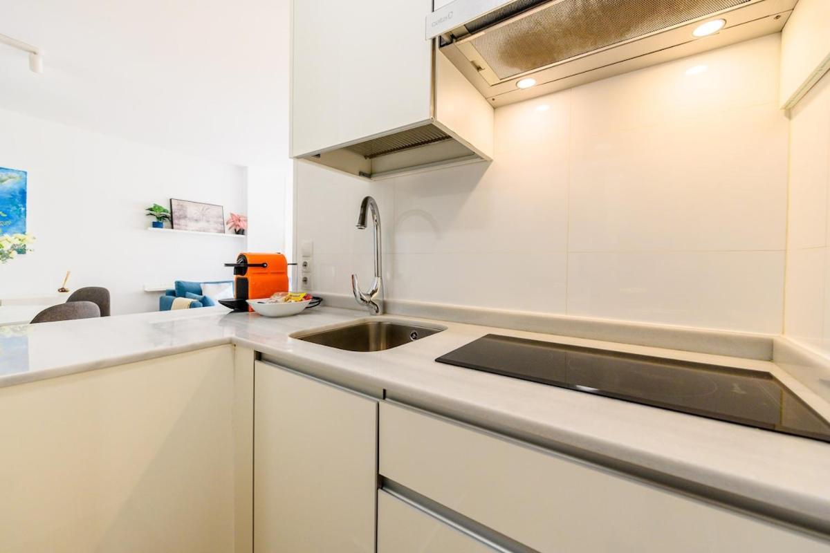 Luxurious In Alberto Alcocer Temporal Aal49805 Apartment