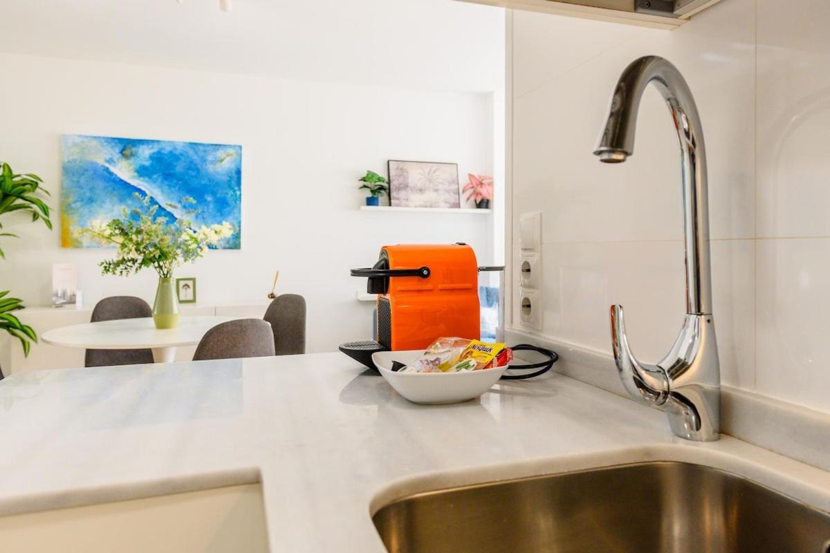 Luxurious In Alberto Alcocer Temporal Aal49805 Apartment