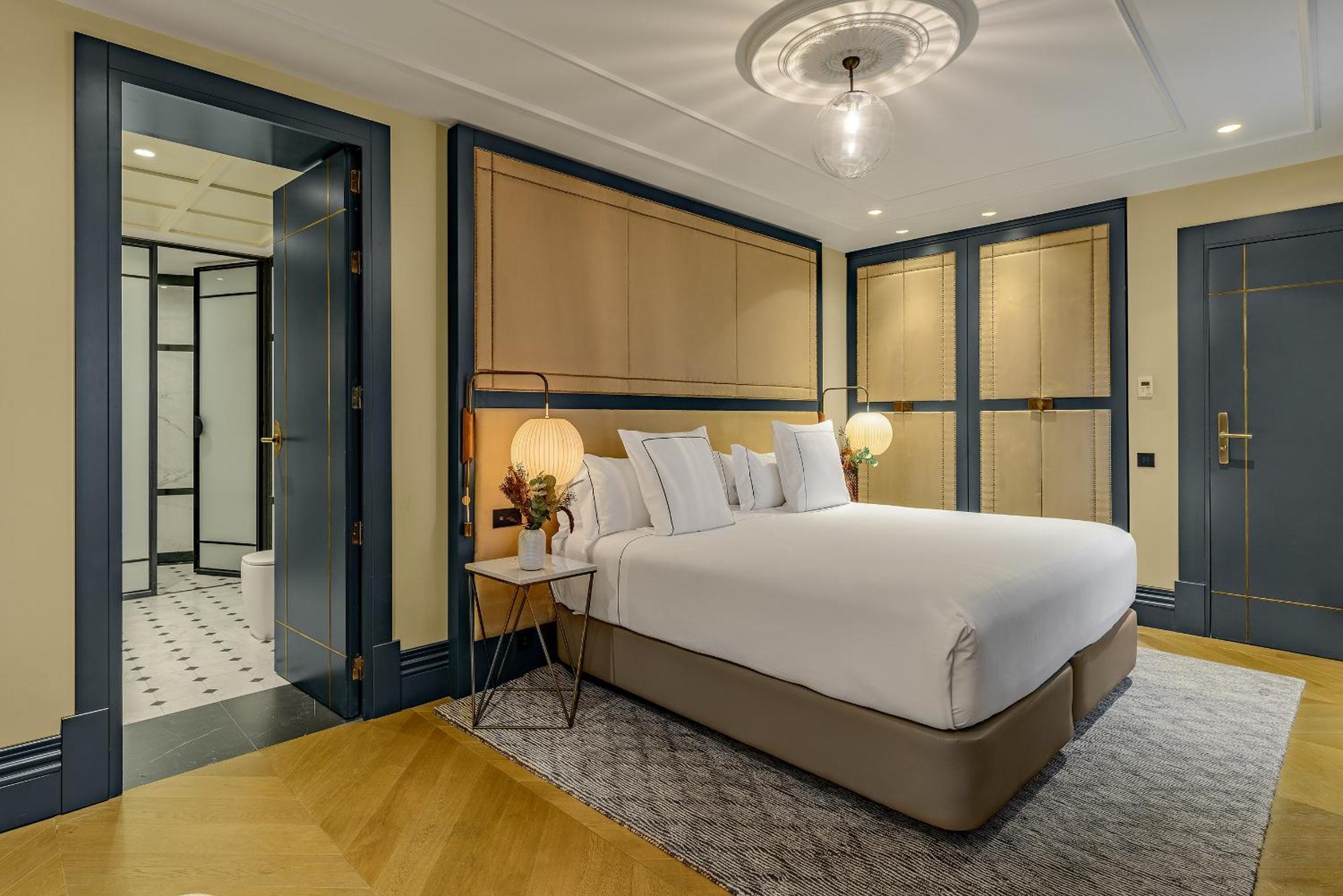 Hotel Coolrooms Palacio De Atocha 4*