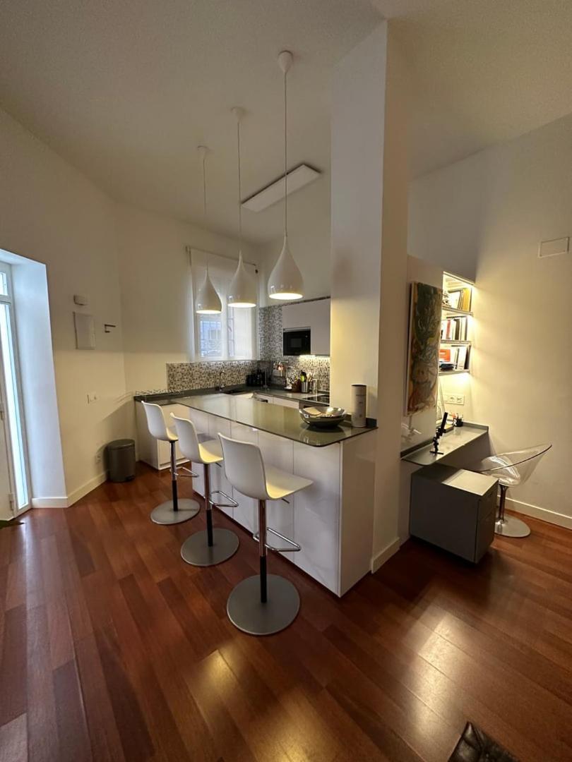 Encanto Y Elegancia En El Corazon De | By Airnest Apartment
