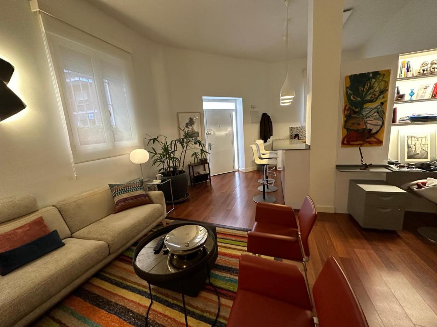 Encanto Y Elegancia En El Corazon De | By Airnest Apartment Madrid