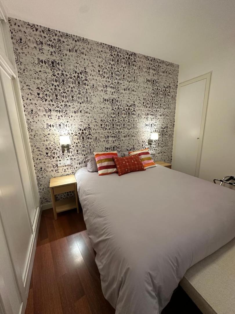 Apartment Stylish & Cozy 1br Steps From Royal Palace | By Airnest Madrid