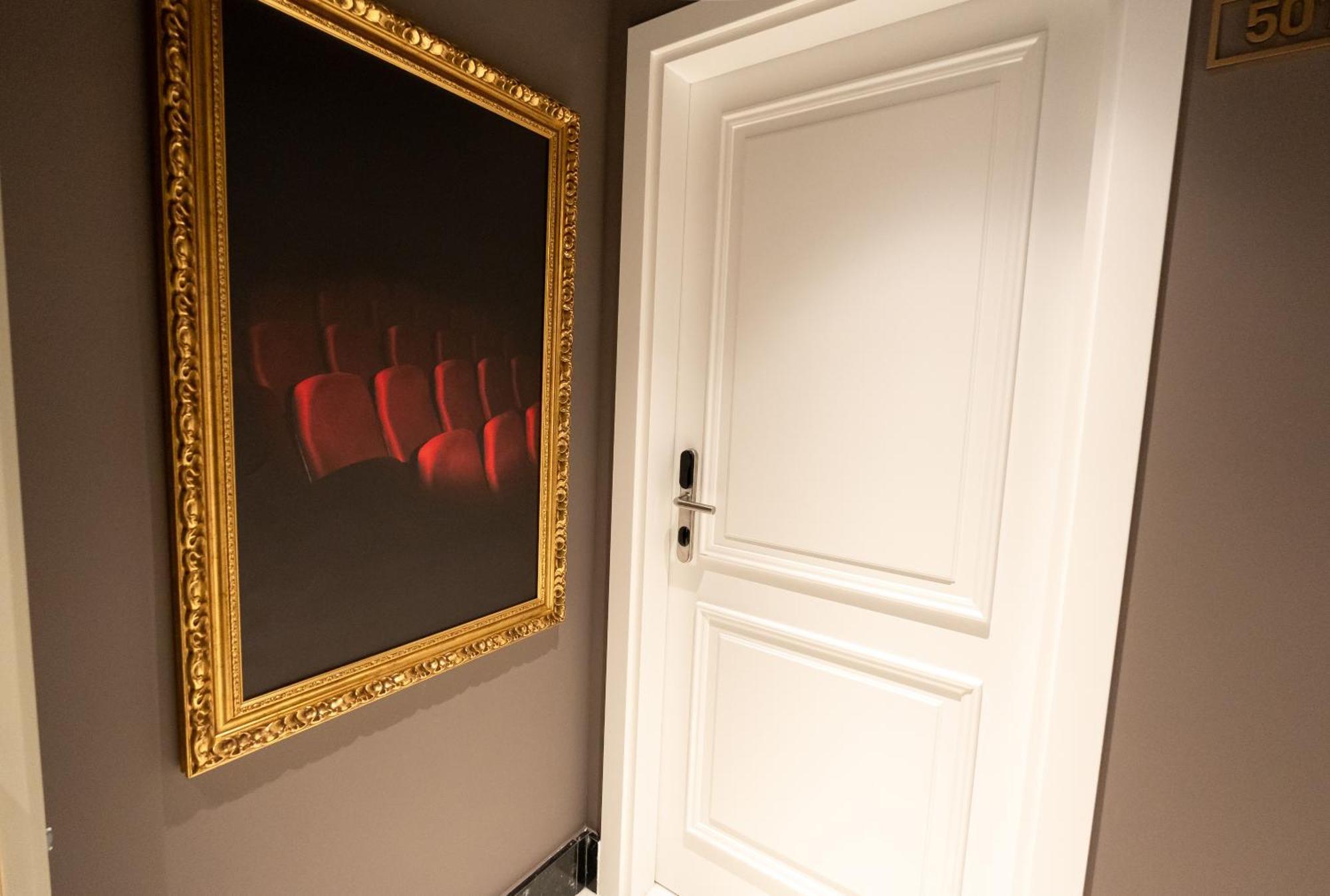 L&h Callao Selection Adults Only Guest house Madrid