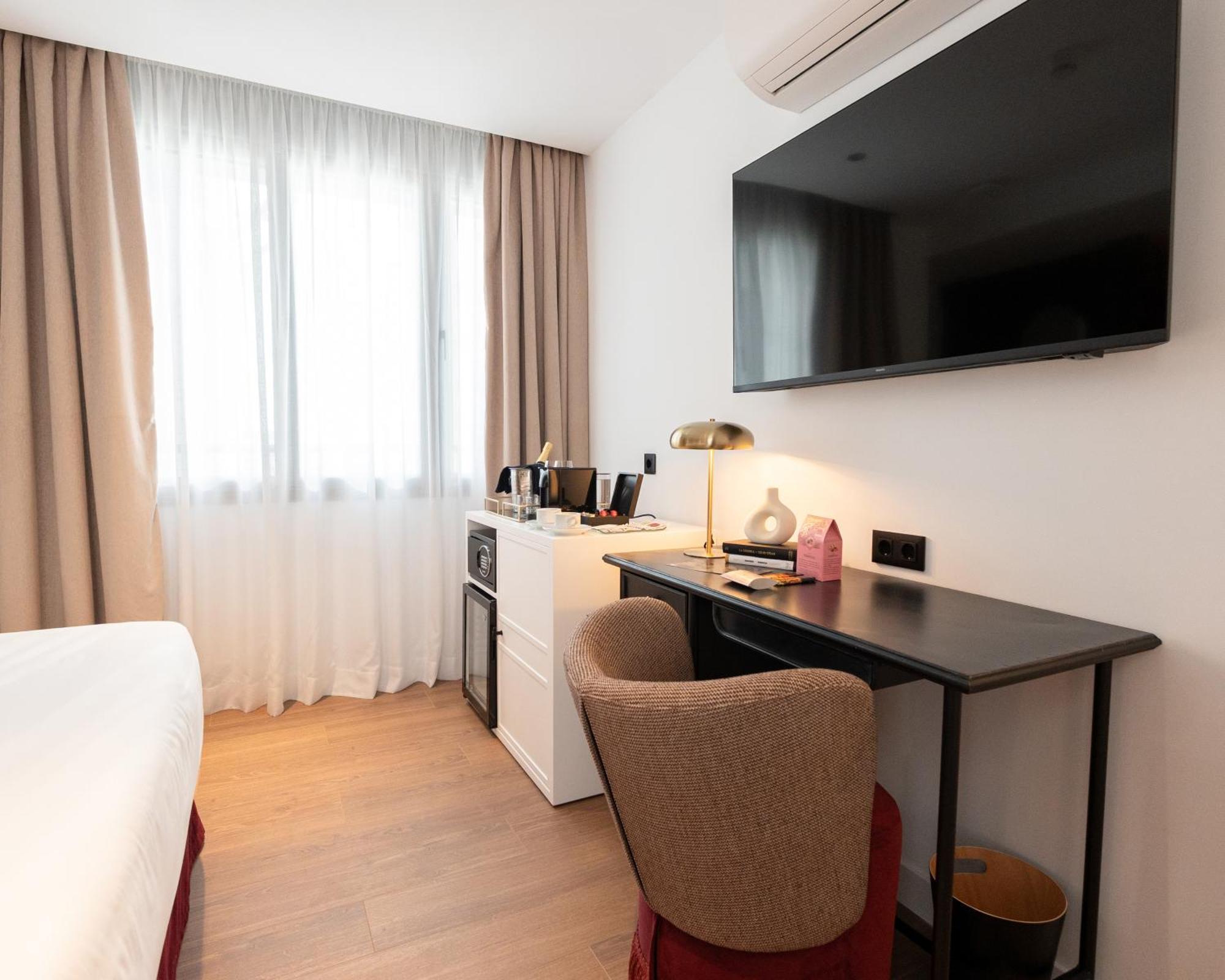 L&h Callao Selection Adults Only Guest house *