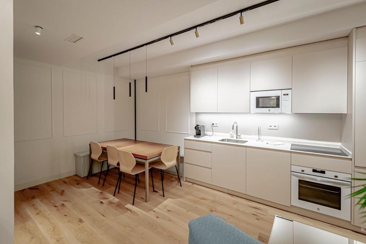 Stylish 5br Flat With Terrace Madrid