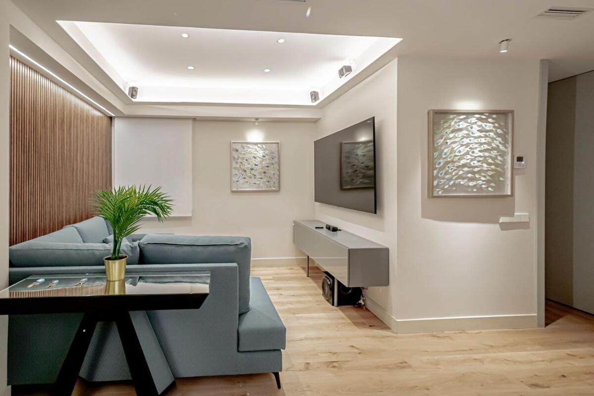 Apartment Stylish 5br Flat With Terrace Madrid
