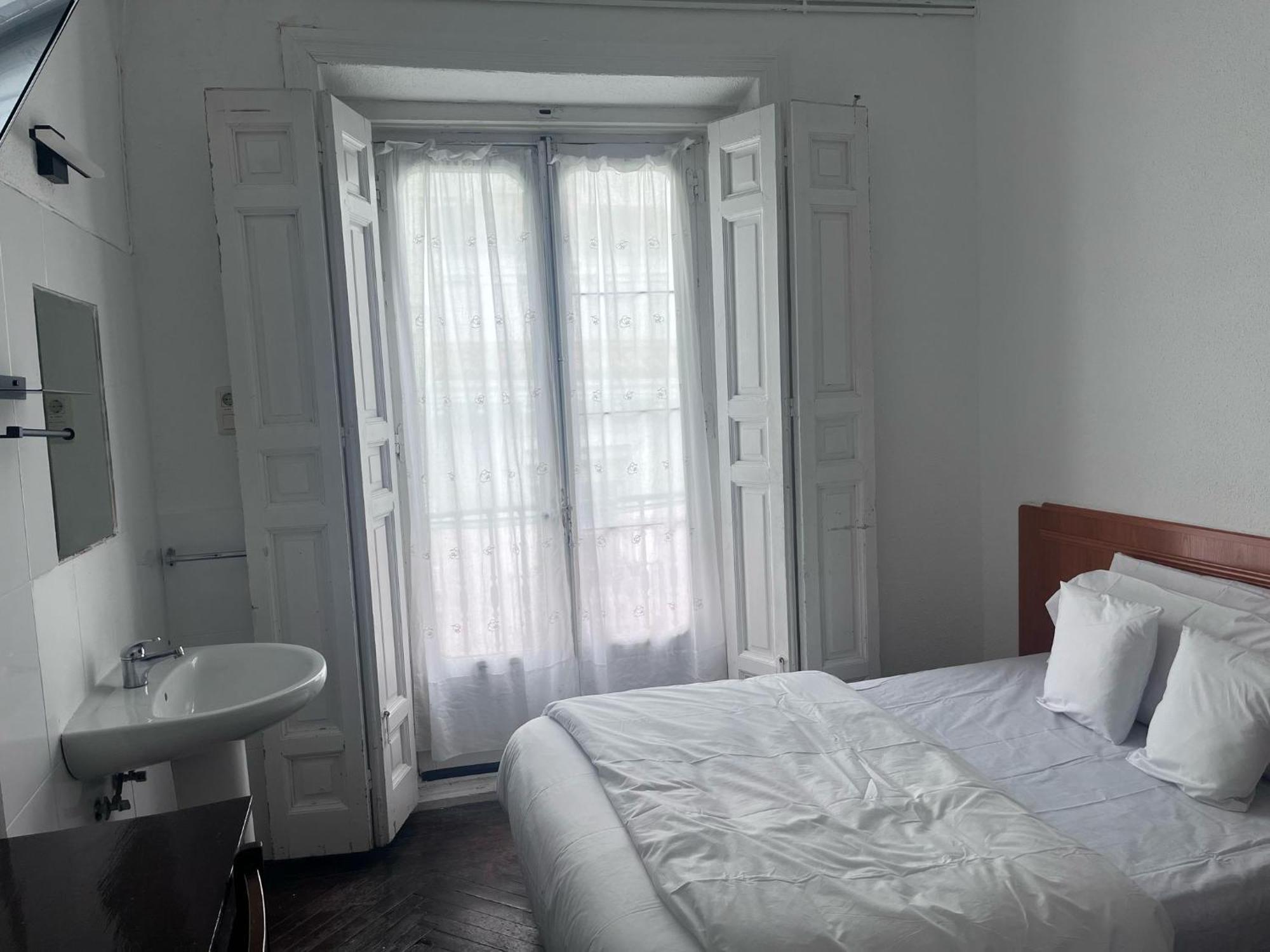 Alonso No Limit Guest house Madrid