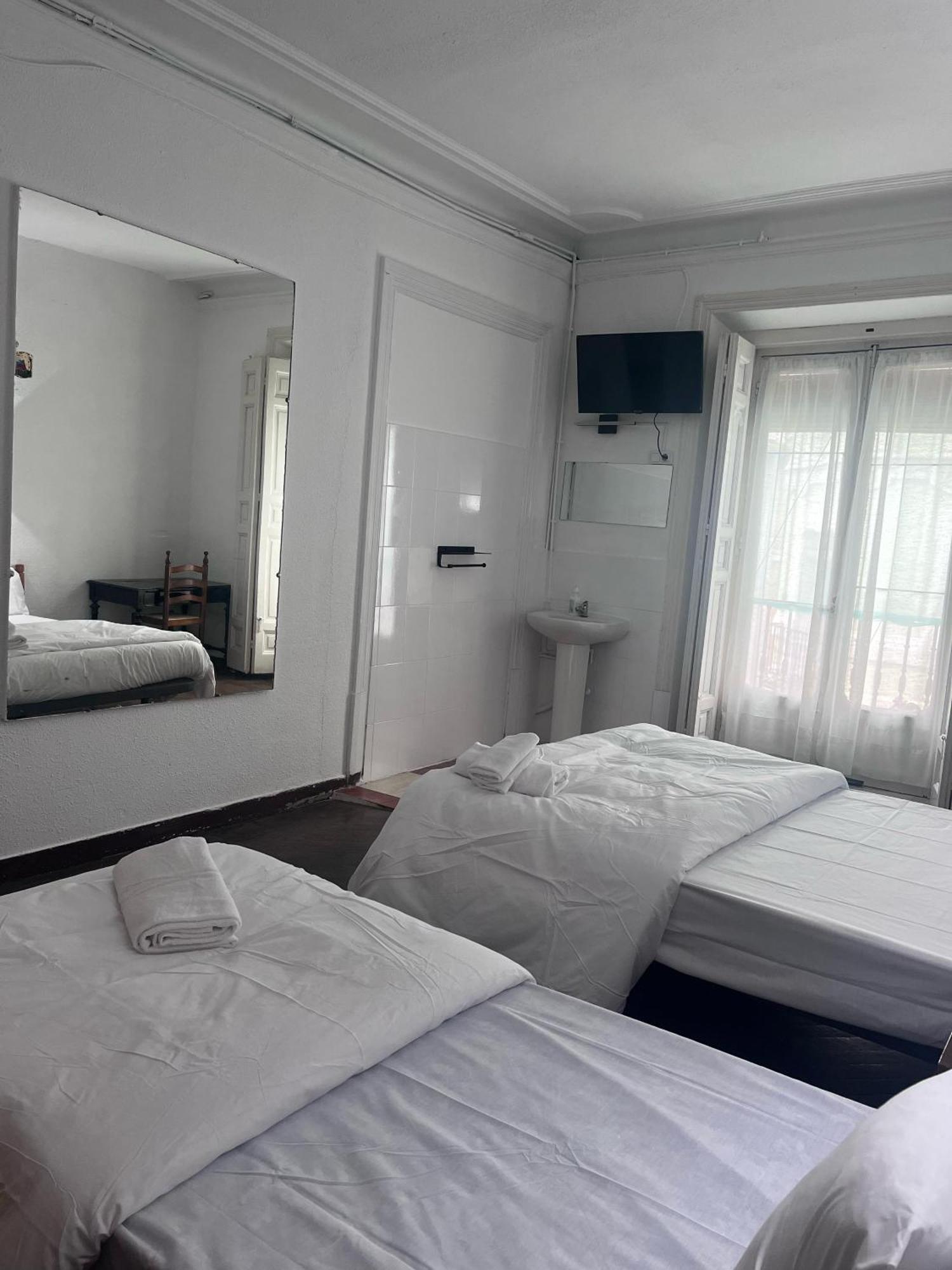Guest house Alonso No Limit *