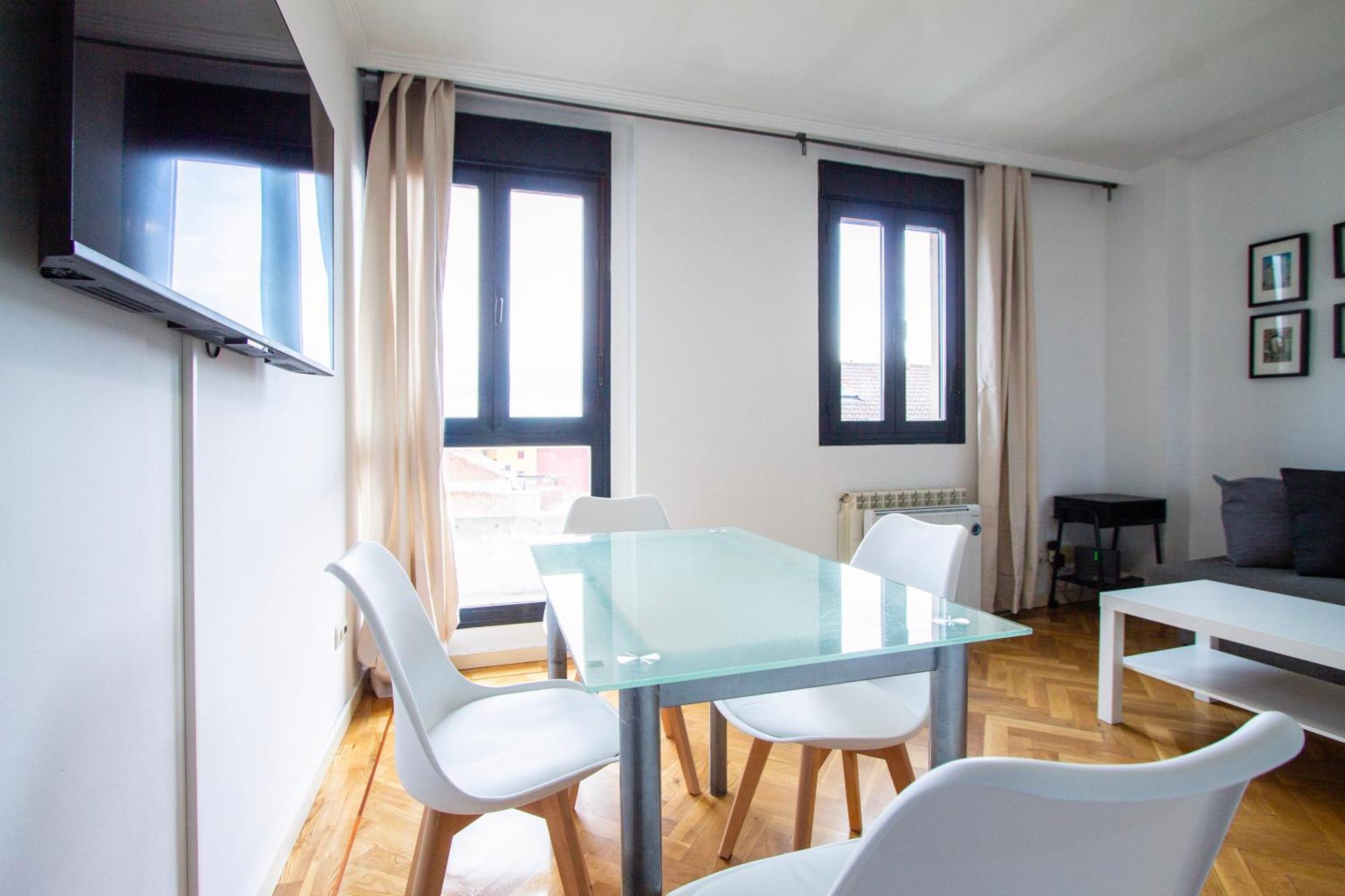 Apartment Cinco Rosas *