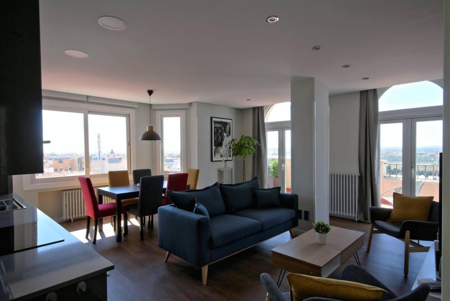 Apartamento Atico En La Gran Via Con Terraza Al Palacio Real Madri