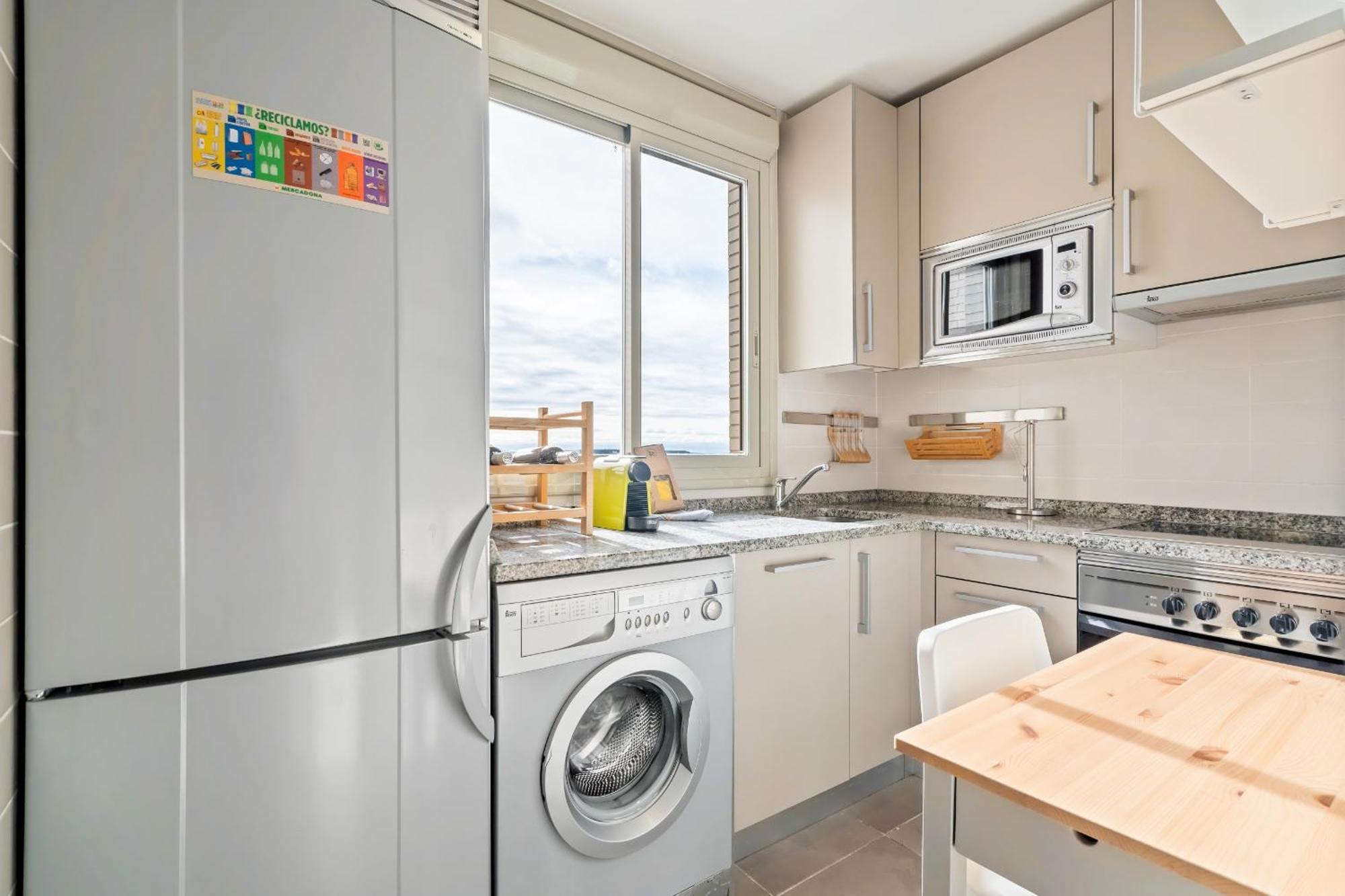 Con Garaje En Ensanche De Vallecas Apartamento Madri