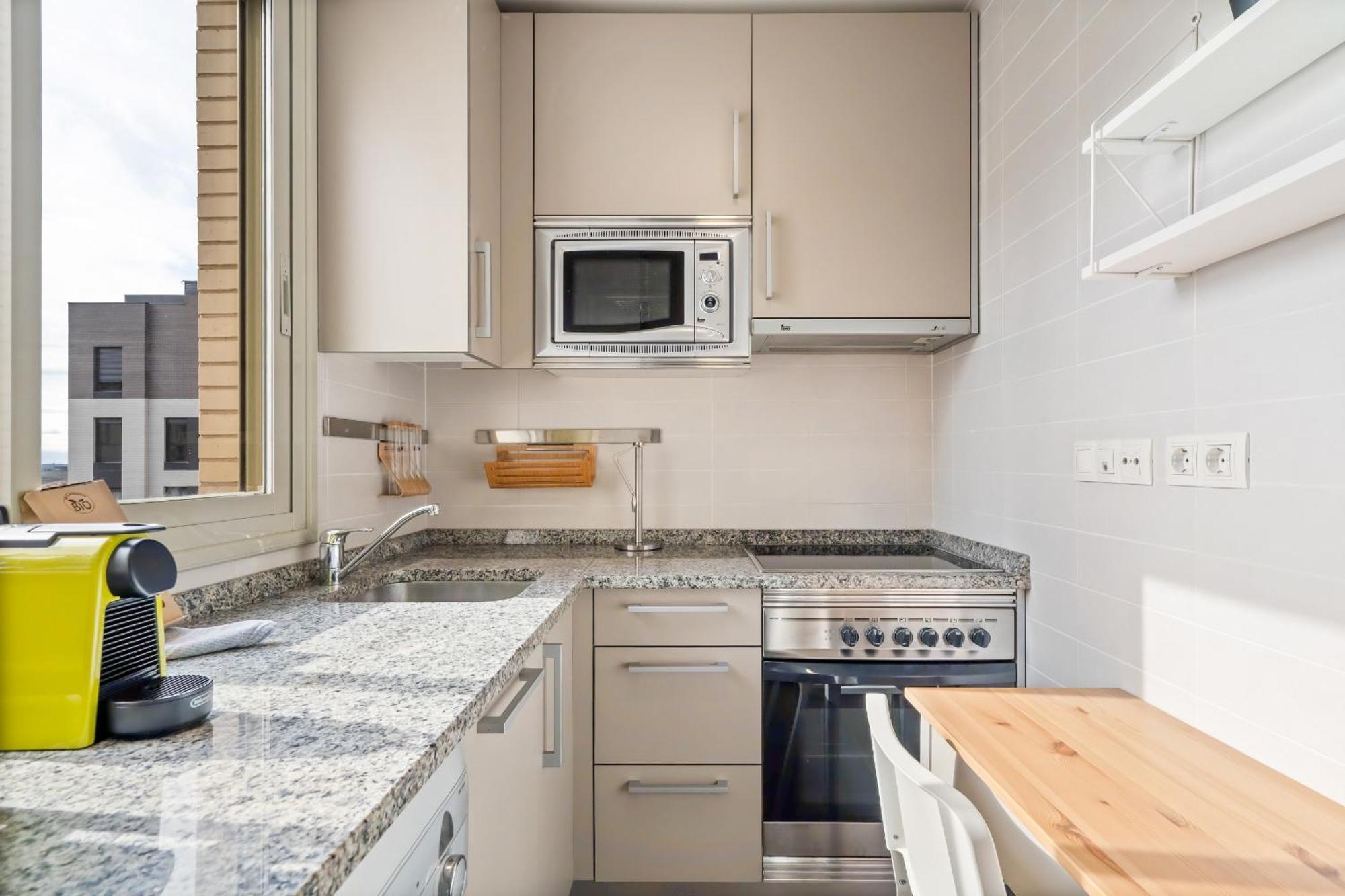Apartamento Con Garaje En Ensanche De Vallecas
