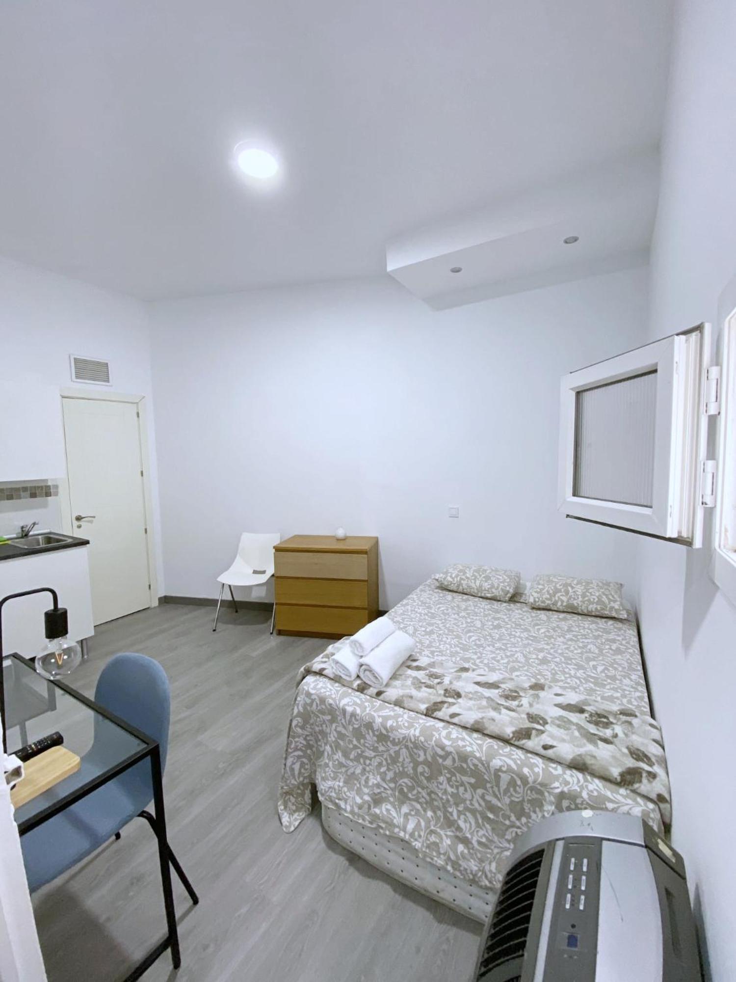 Travelstay Fuencarral Apartment Madrid