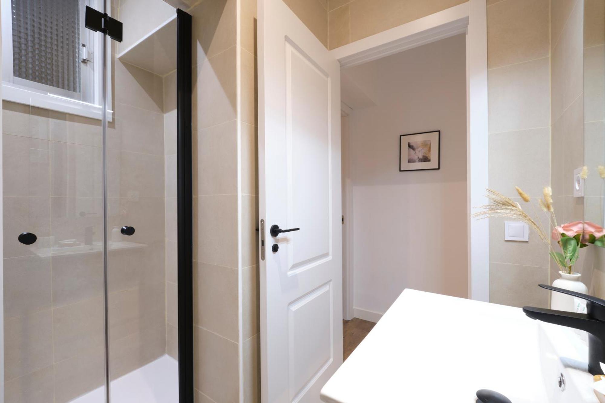 Apartment Lovely - Apartasuite Completo En Excelente Ubicacion En *