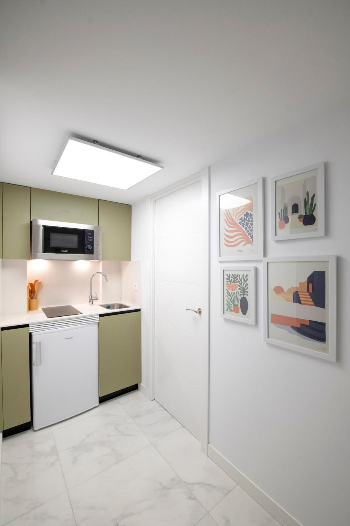 A Beautiful Brand New Apartment Madrid