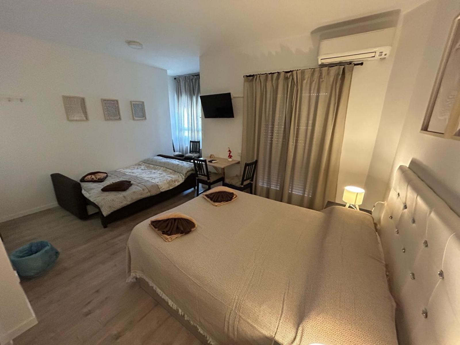 Aparthotel En Embajadores *