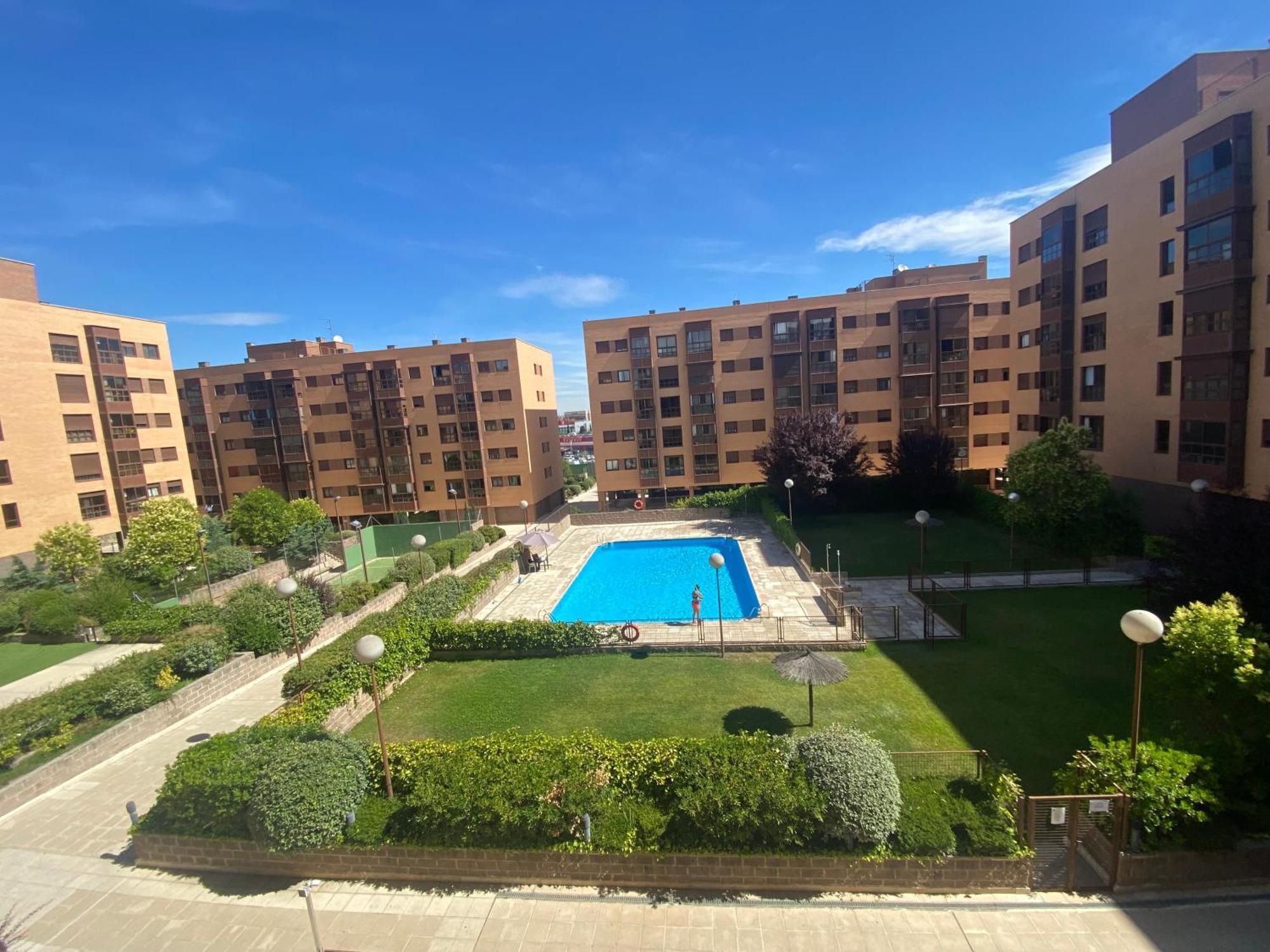 Apartment Completo Tranquilo 2 Cerca Del Estadio Metropolitano De Ifema Recinto Ferial Y Del Aeropuerto De